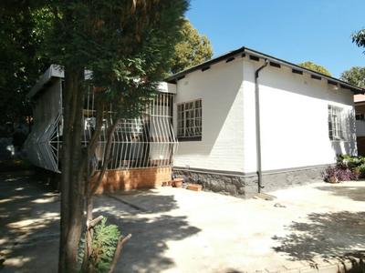 House For Sale in Highlands North, Johannesburg